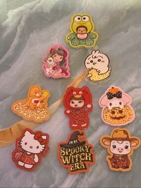 Hello Kitty and Cute Character Sticker Set - Pink, Red, Yellow, Green